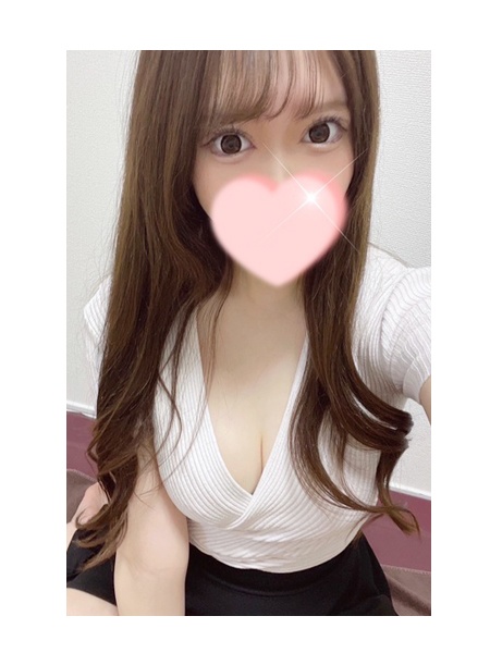 平山まな