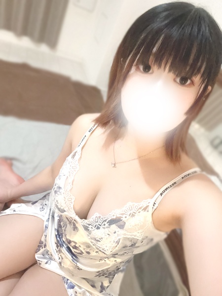足立ちさと