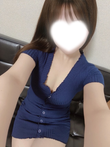白肌に薫る気品。紳士を魅了する清楚系