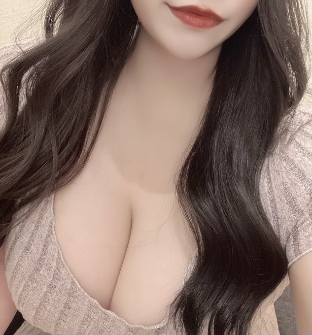 ご奉仕タイプで癒し系！骨抜き注意☺