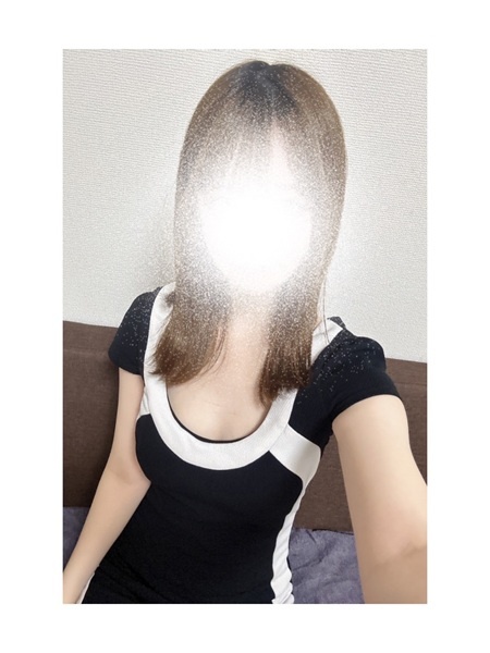 可愛さと綺麗さの両方を兼ね備えたセラピストさんです♪